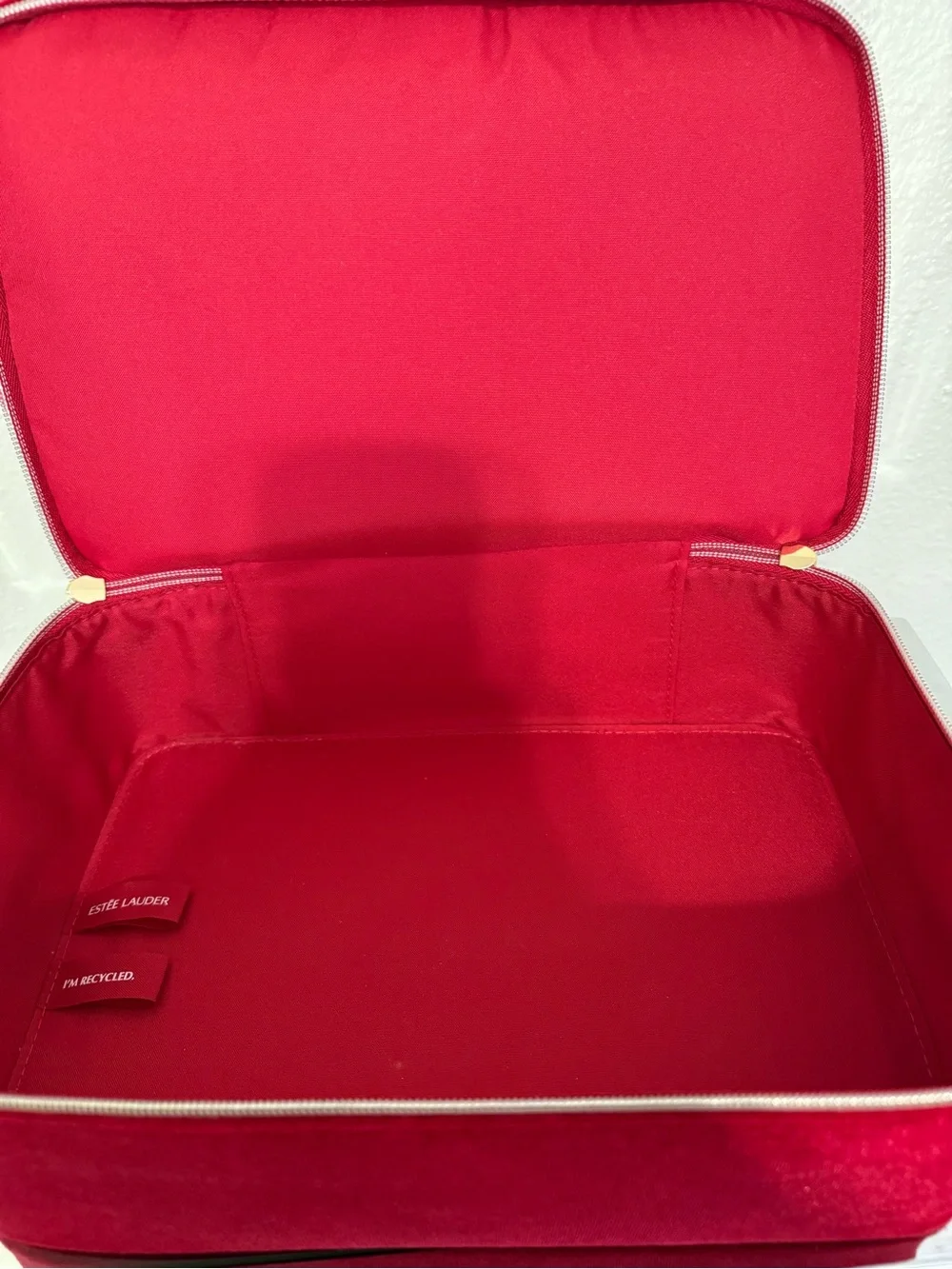 NEW Estée Lauder Red Velvet Bow Train Case Makeup Bag